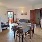 Lu Lamoni Costa Nord Aparthotel Aglientu