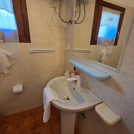Lejlighedshotel Lu Lamoni Costa Nord 3*