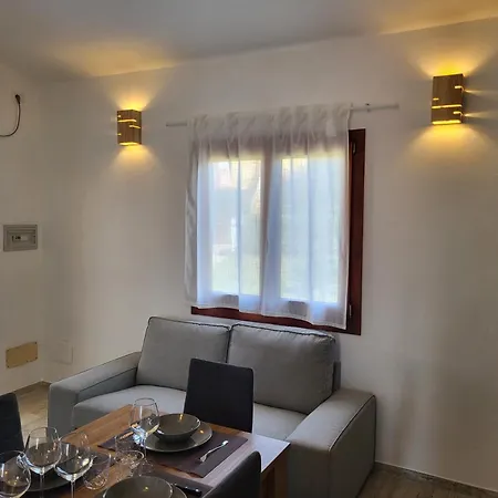 Lu Lamoni Costa Nord Aparthotel