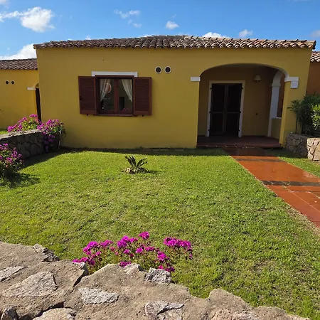 Lu Lamoni Costa Nord 3* Aglientu