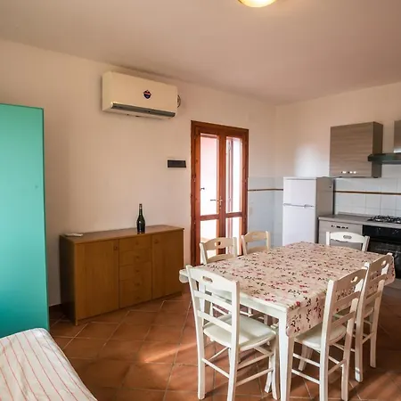 Lu Lamoni Costa Nord Aparthotel