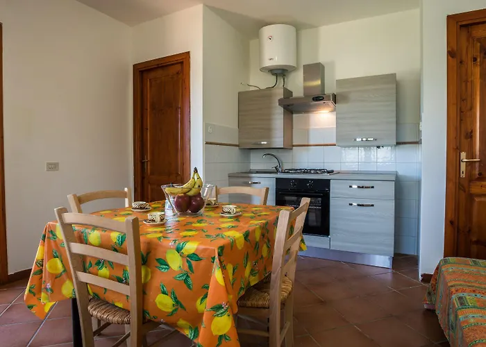 公寓式酒店 Lu Lamoni Costa Nord 阿列恩图