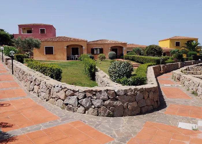 公寓式酒店 Lu Lamoni Costa Nord