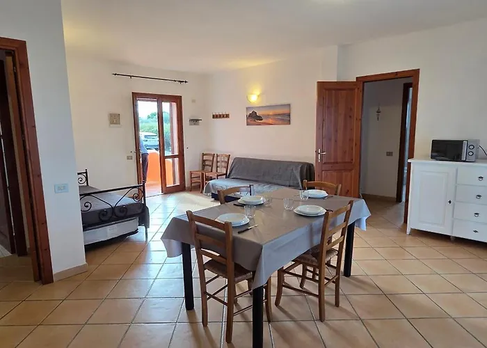 Lu Lamoni Costa Nord Aparthotel Aglientu
